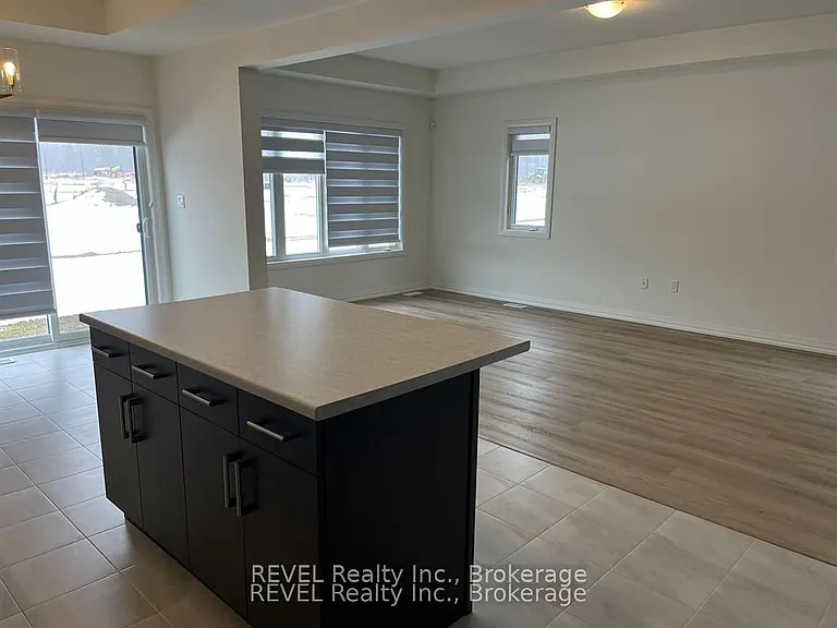 84 Acacia Rd #UPPER — Photo 6