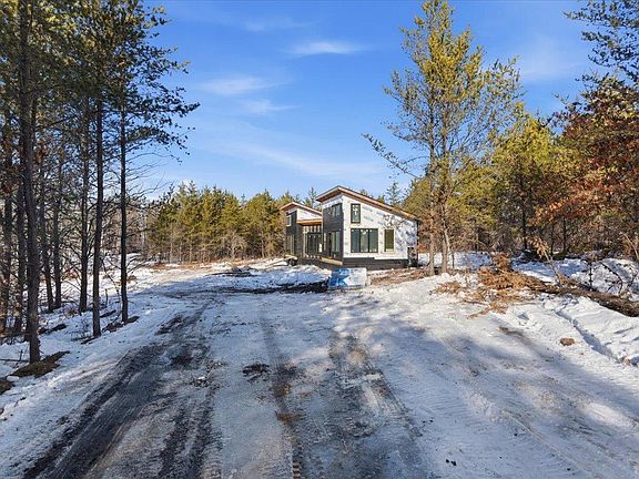 2nd image of 7370 Hunter Cir