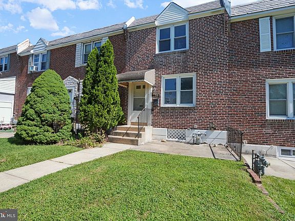 2nd image of 1023 Minden Ln