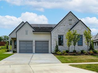 13708 Pembroke Ln, Overland Park, KS 66224