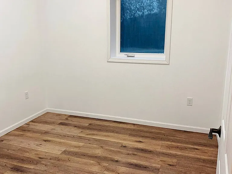 534 Hanover Hill Ln — Photo 11