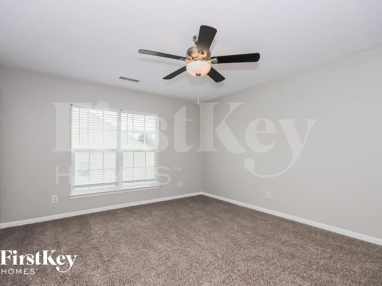 145 Golden Valley Dr — Photo 9