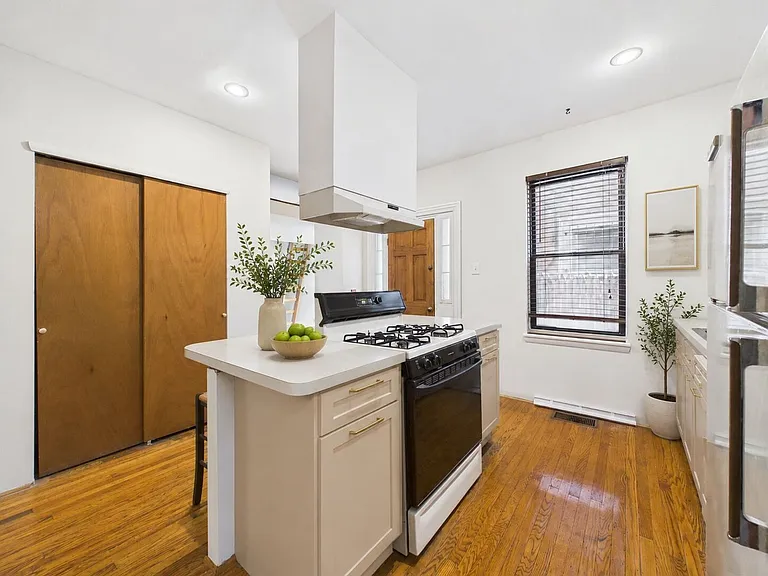 524 N 19th Street — Photo 5