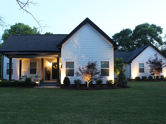 4th image of 3137 Old Salem Rd