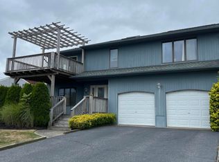 217 S Riverside Dr, Neptune, NJ 07753