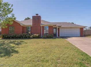 2205 Meadow Ln, Barling, AR 72923