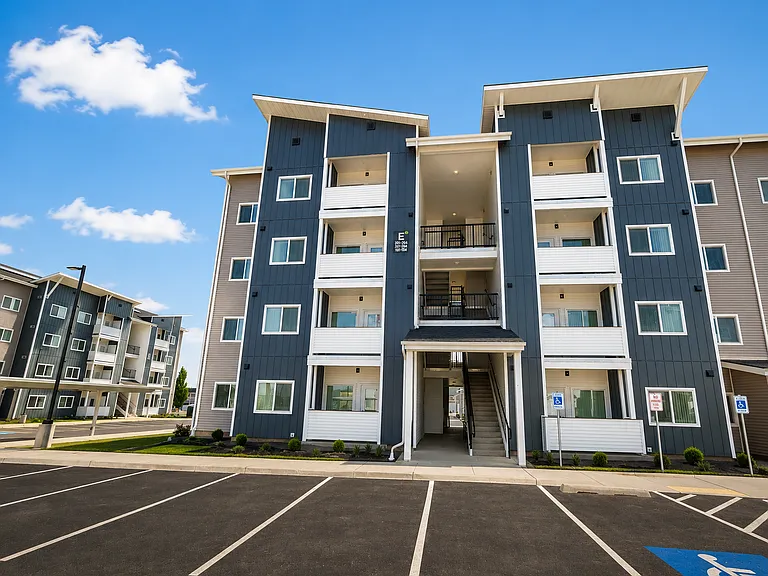 Orchard Vista — Photo 10