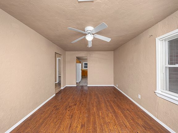 4th image of 1712 NW Williams Ave