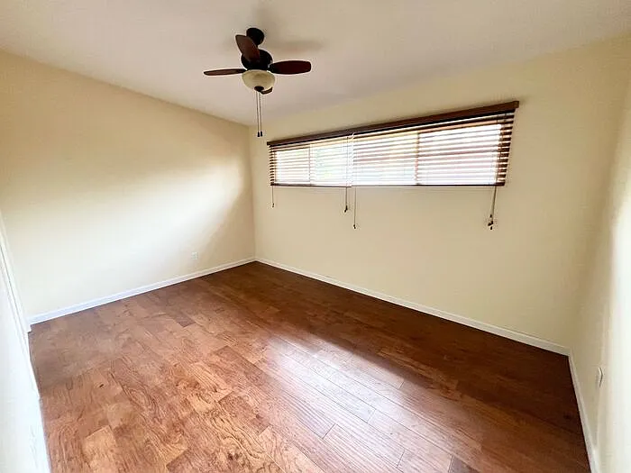 4542 Hidalgo Ave — Photo 12