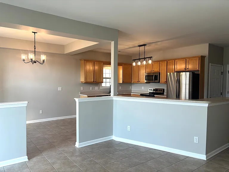 407 Triton Ln — Photo 2