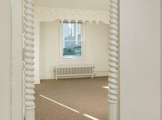 Cambridge Apartments, Seattle, WA 98101