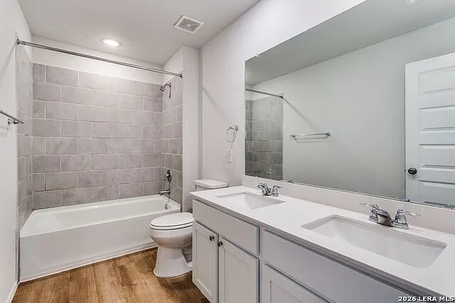 14626 Emerio Dr — Photo 26