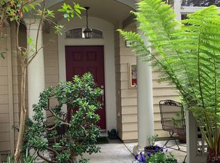 40 Erin Ln, Half Moon Bay, CA 94019