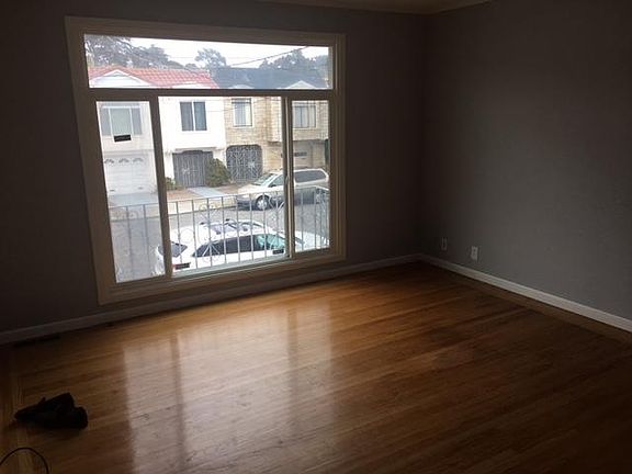 3rd image of 2615 38th Ave