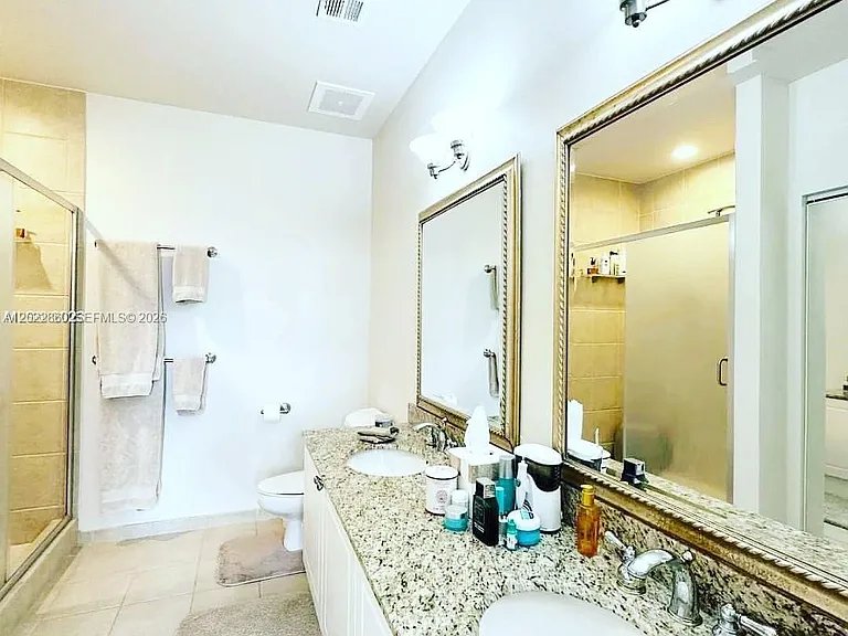19501 W Country Club Dr #TS-03 — Photo 7