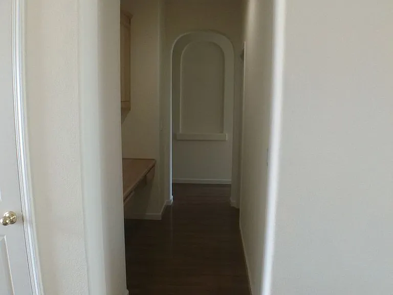 4724 Millner Way — Photo 7