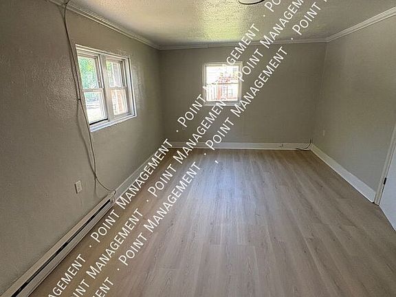 2nd image of 717 Orange Ave NW