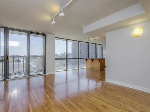 600 E Admiral Blvd #904, Kansas City, MO 64106