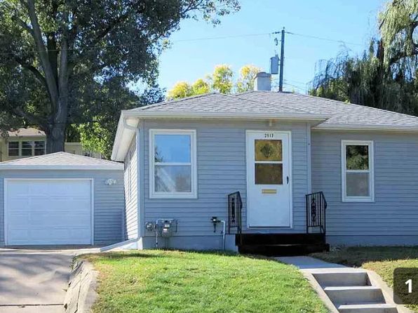 (undisclosed Address)