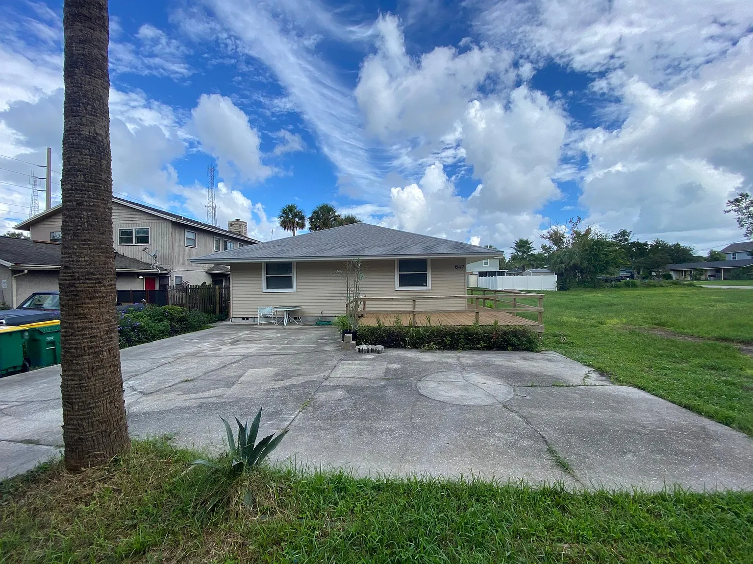 3 bed, 1500 sqft, $2,150 — Photo 2