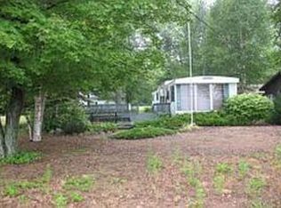 3259 S Lakeshore Rd, Harbor Beach, MI 48441