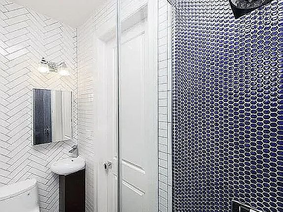 5th image of 222 E 12th St #3A
