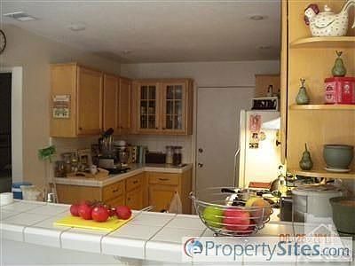 2nd image of 458 Barry Dr