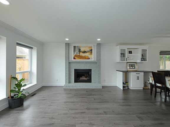 2nd image of 6049 133a St