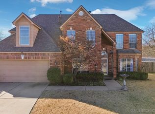 1012 S Willow Ave, Broken Arrow, OK 74012