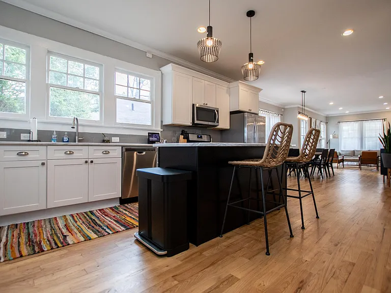 703 Erin Ave SW — Photo 22