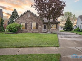 4831 Skipper Ct, Maumee, OH 43537