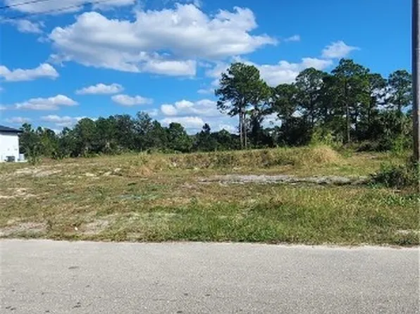 343 Western Ave S, Lehigh Acres, FL 33974