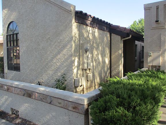 2nd image of 1511 E Vaughn St