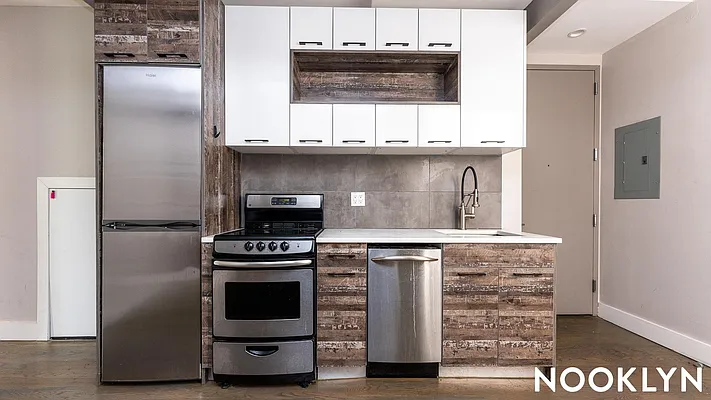 Rented by Nooklyn NYC LLC | media 12