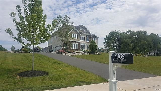 1st image of 4308 Saratoga Dr