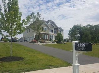 4308 Saratoga Dr, Bethlehem, PA 18020
