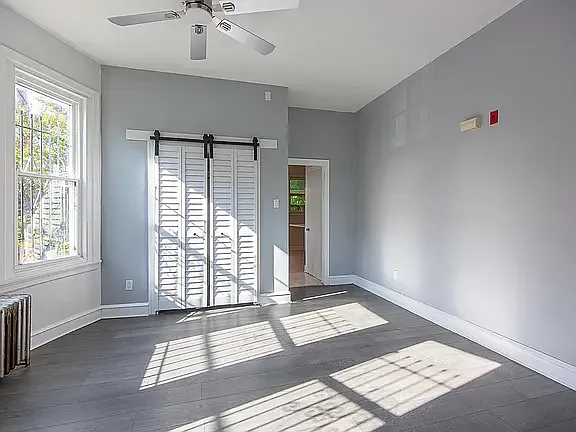 1 bed, 1100 sqft, $1,500 — Photo 4