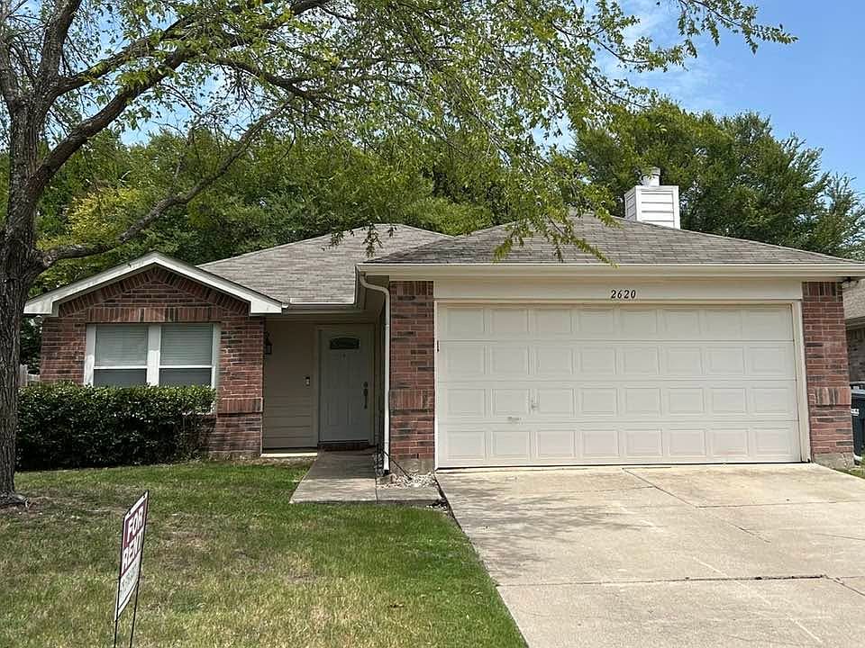 1st image of 2620 Terrace Dr