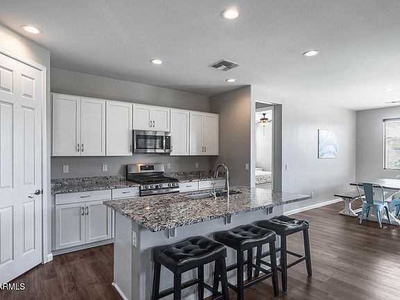 2nd image of 20863 E KINGBIRD Drive