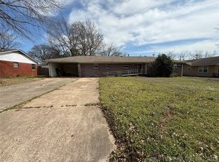 708 S 29th St, Muskogee, OK 74401