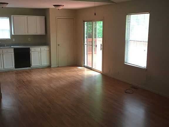 2nd image of 4636 Tucson Dr