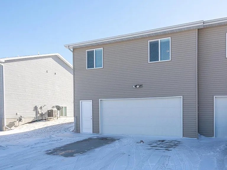 3719 Marigold Dr — Photo 21