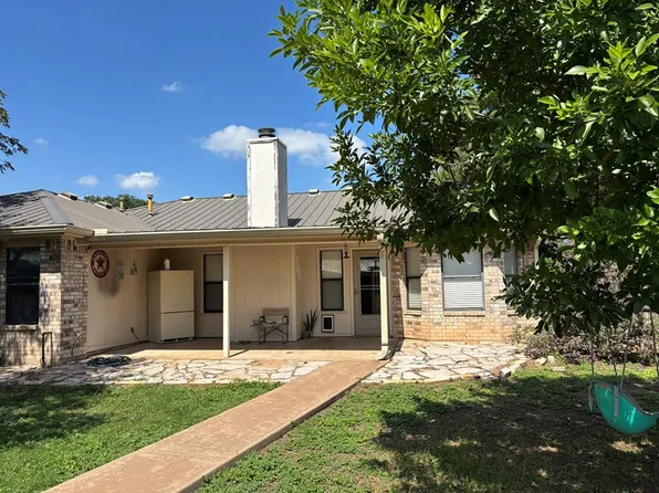 1206 Ricks Ct, San Angelo, TX 76905