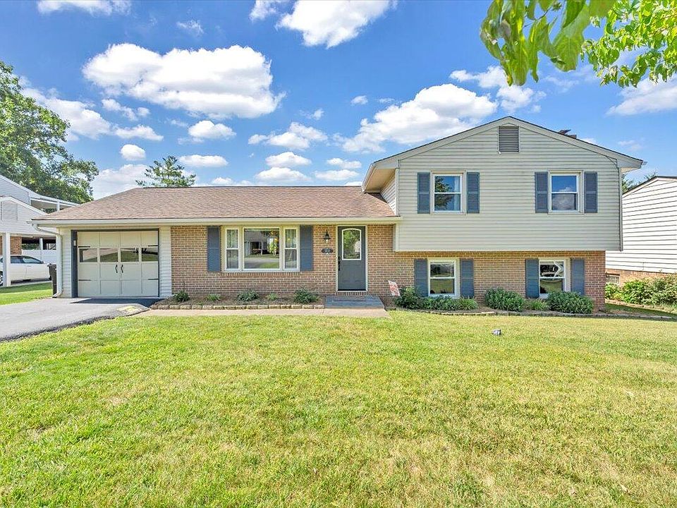 1st image of 5532 N Lake Dr