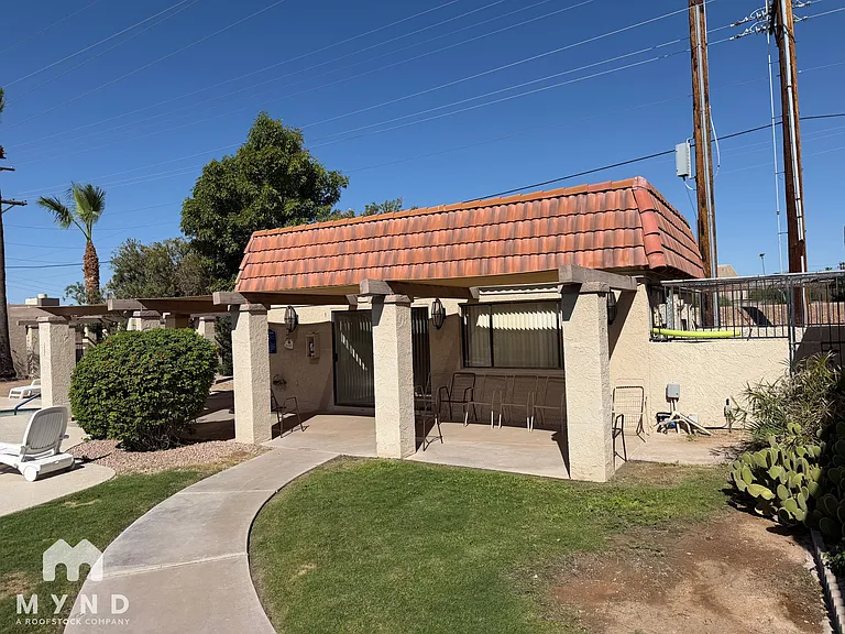 5100 N Miller Rd #23 — Photo 26