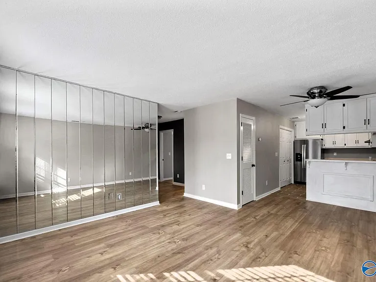 2080 Woodlawn Dr SW #2080 — Photo 11