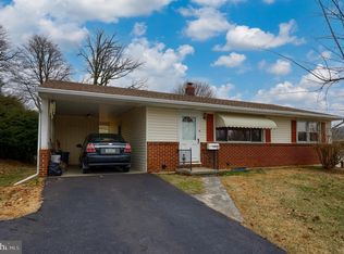311 N Charles St, Red Lion, PA 17356