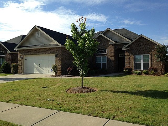 1st image of 93 Glen Arbor Ln