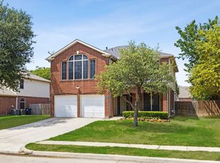 2709 Crater Lake Ln, Denton, TX 76210