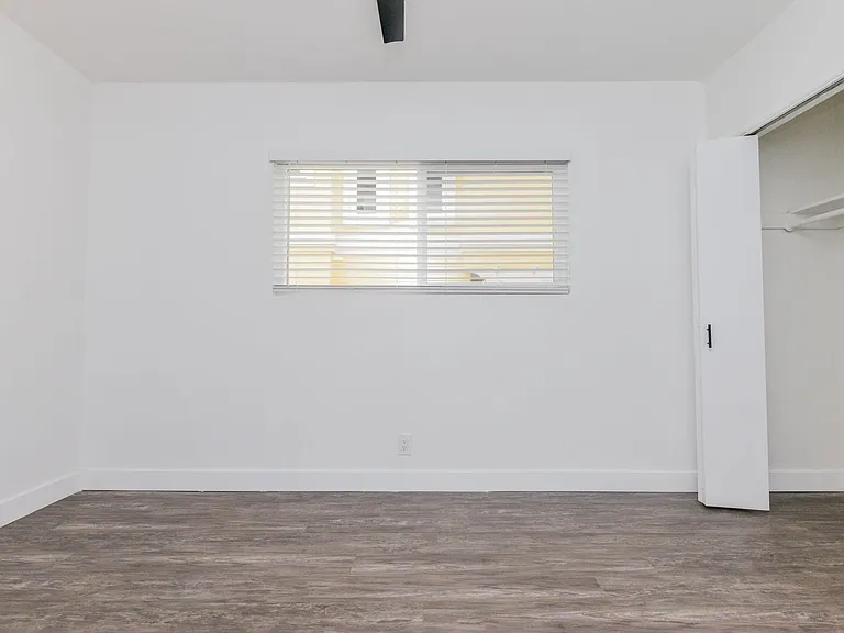 Pullman Lane Residences — Photo 19